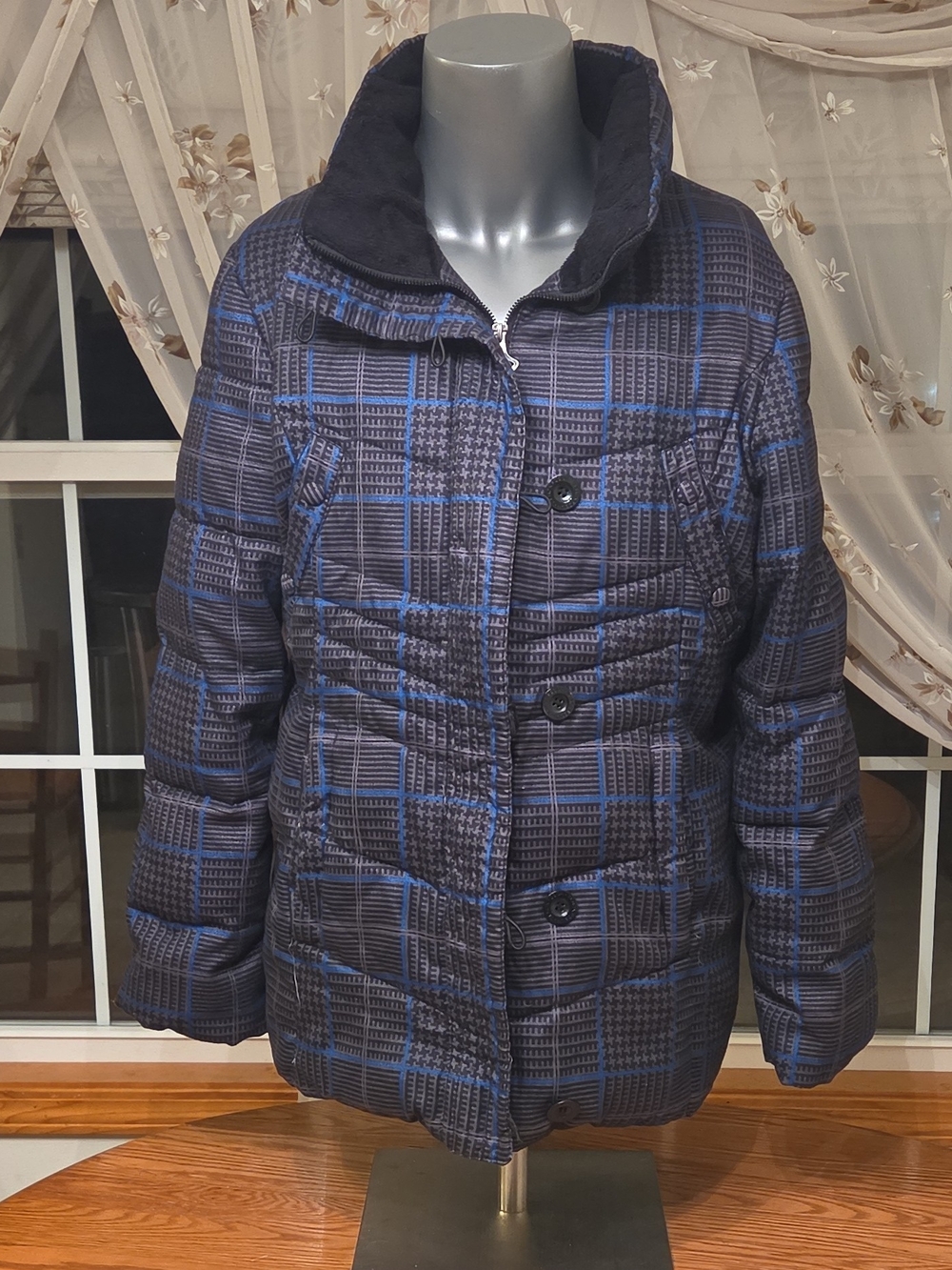 ZeroXposur Navy and Blue Plaid Quilted Puffer Jacket